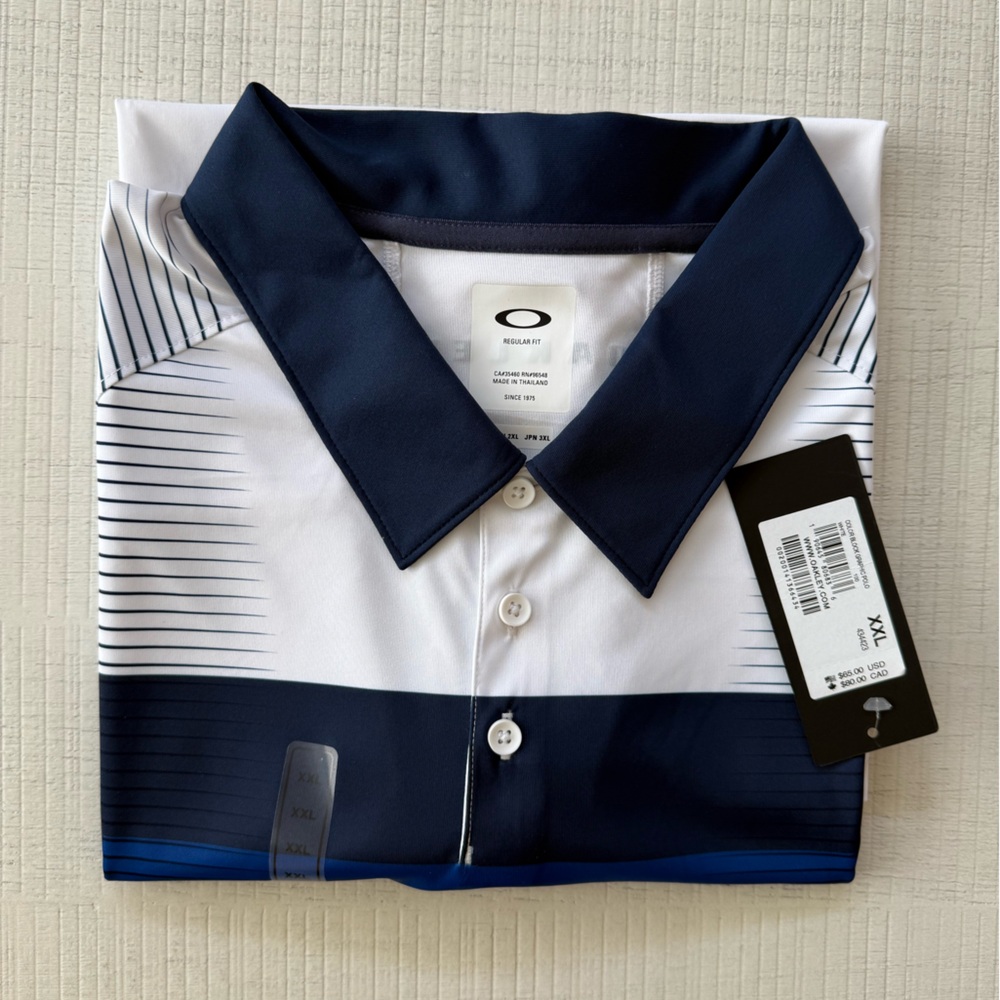 Oakley Men's Polo Shirt - Navy and White